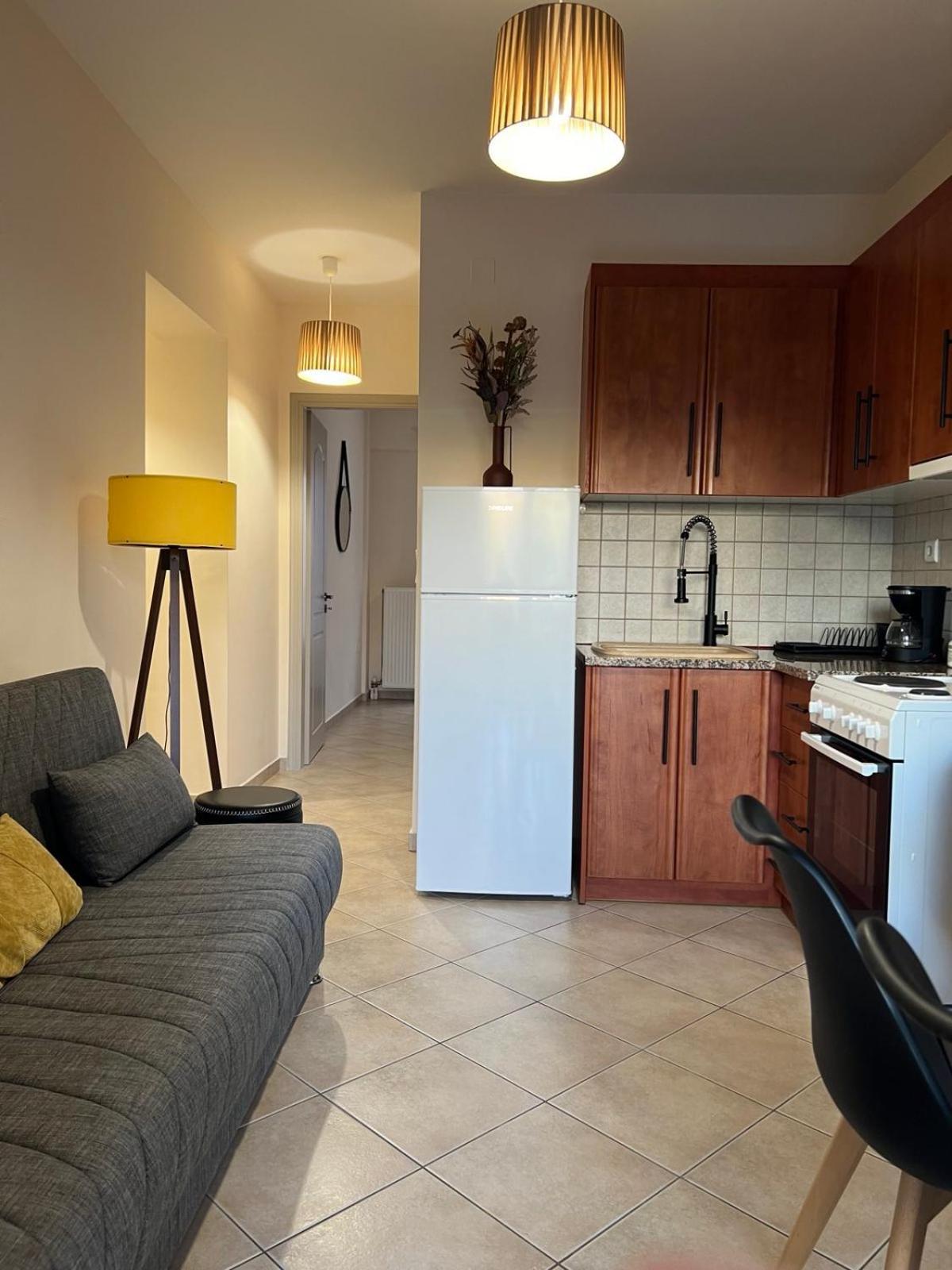 Demi Δσ, B2 Appartement Agrinio Buitenkant foto
